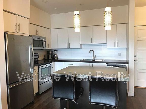 2nd image of 975 Academy Way #305