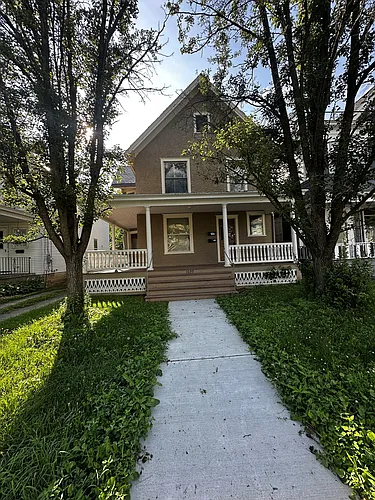 1039 Wendell Ave #1 Photo 1
