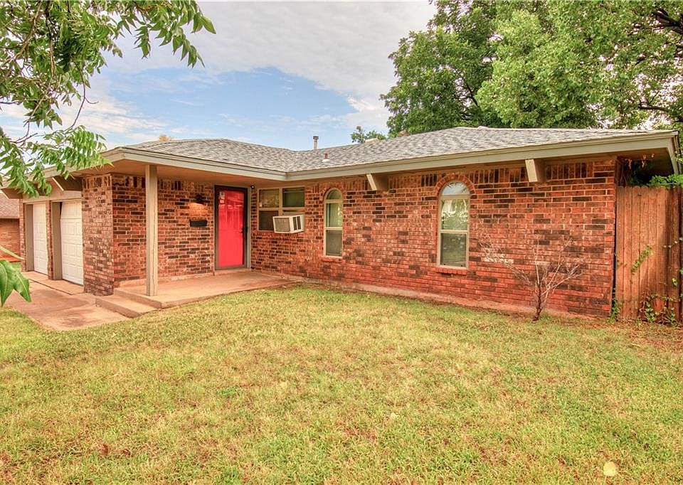 1st image of 3805 Larkwood Dr