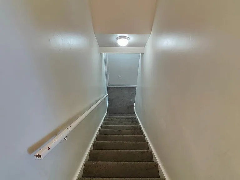 349-357 N 800 W — Photo 12