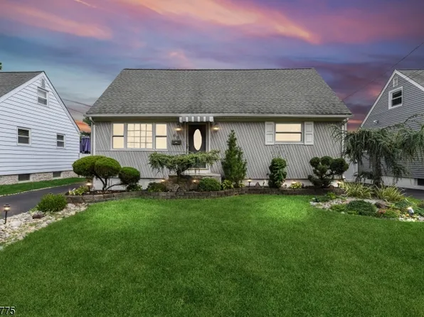 48 Merkel Dr, Bloomfield Twp., NJ 07003