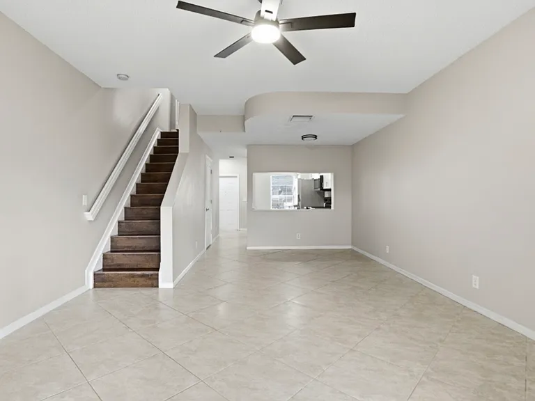 5380 Jubilee Way — Photo 8