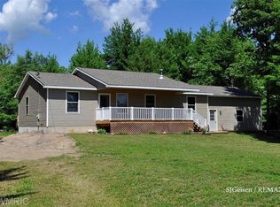 7565 Decker Rd, Orleans, MI 48865