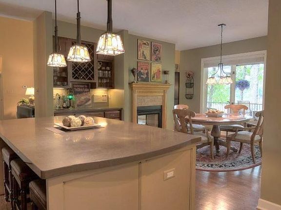 5th image of 309 Amohi Ln