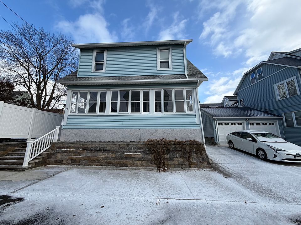 1st image of 3 Johnson St