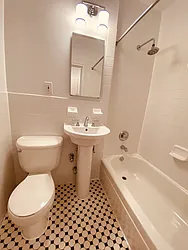 Rented by Metropolis Real Estate of Manhattan