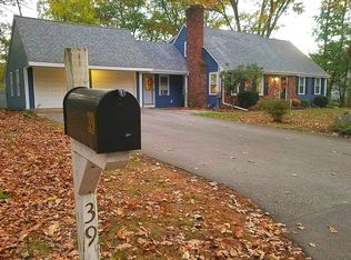 39 Stone Hill Rd, North Attleboro, MA 02760