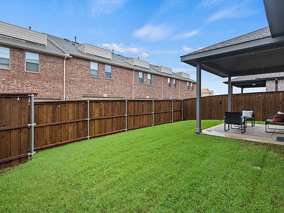 2nd image of 2052 Dove Creek Ln