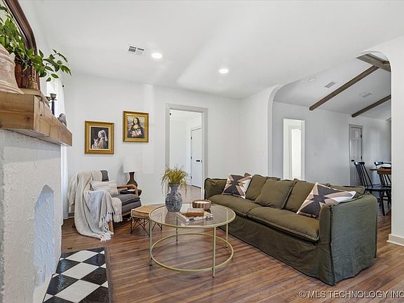2nd image of 1216 S Canton Ave