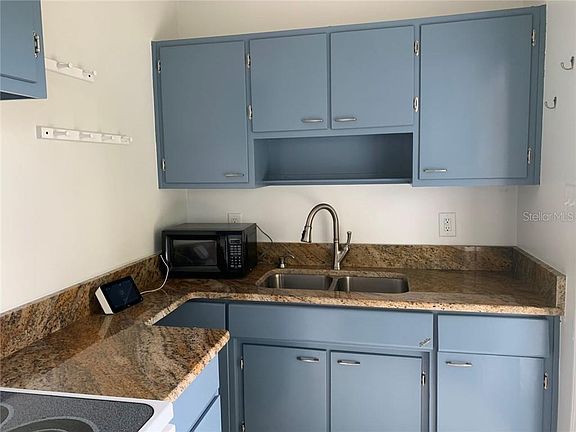 4th image of 8393 Shumock Ave