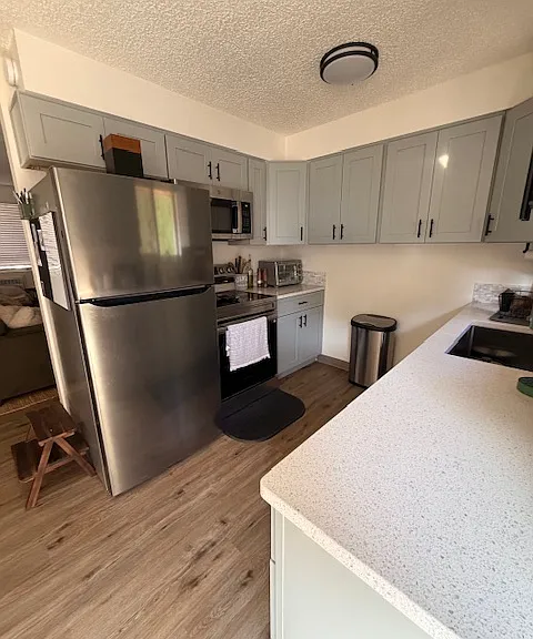 904 S 42nd Ave #L — Photo 10