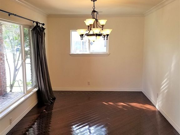 3rd image of 5115 Carmelynn St