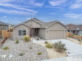 802 Garnet Way, Fernley, NV 89408