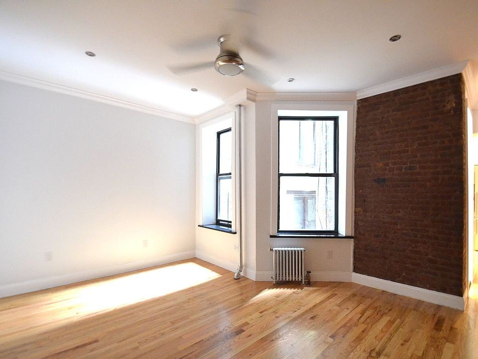 1st image of 3694 Broadway #A2