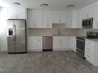 518 N Elena Ave, Redondo Beach, CA 90277