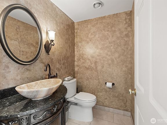 4th image of 18141 Normandy Terrace SW