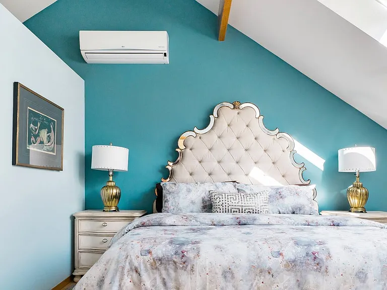 Bright, Upstairs Bedroom