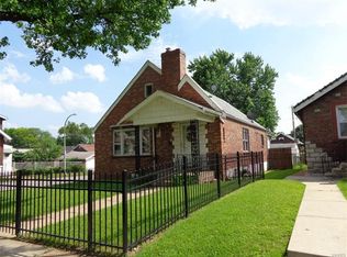 4700 Bessie Ct, Saint Louis, MO 63115