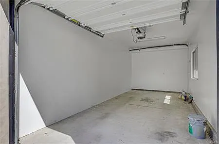 1581 Tustin Ave — Photo 7