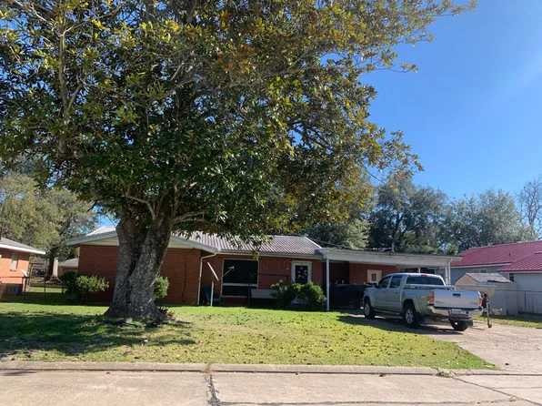 515 Caroline St, New Iberia, LA 70560