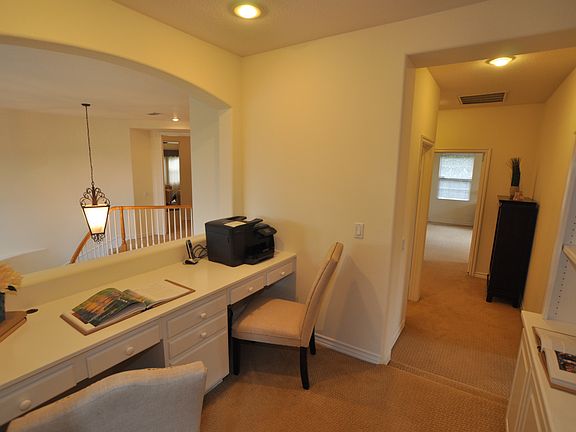 4th image of 1569 Meridian Ave