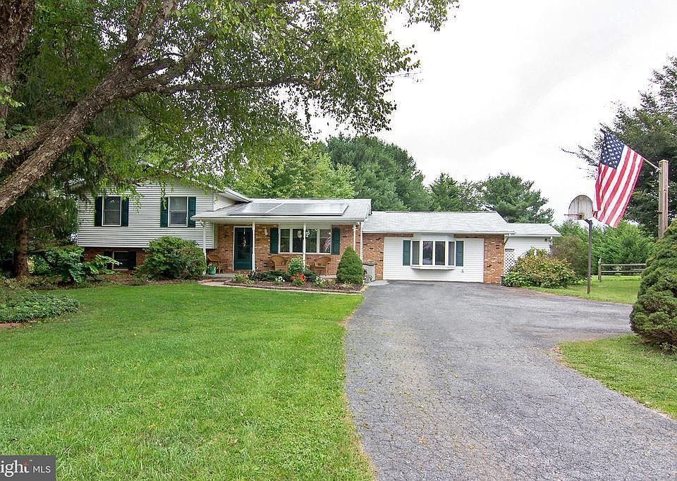 1st image of 1890 Lakeland Dr