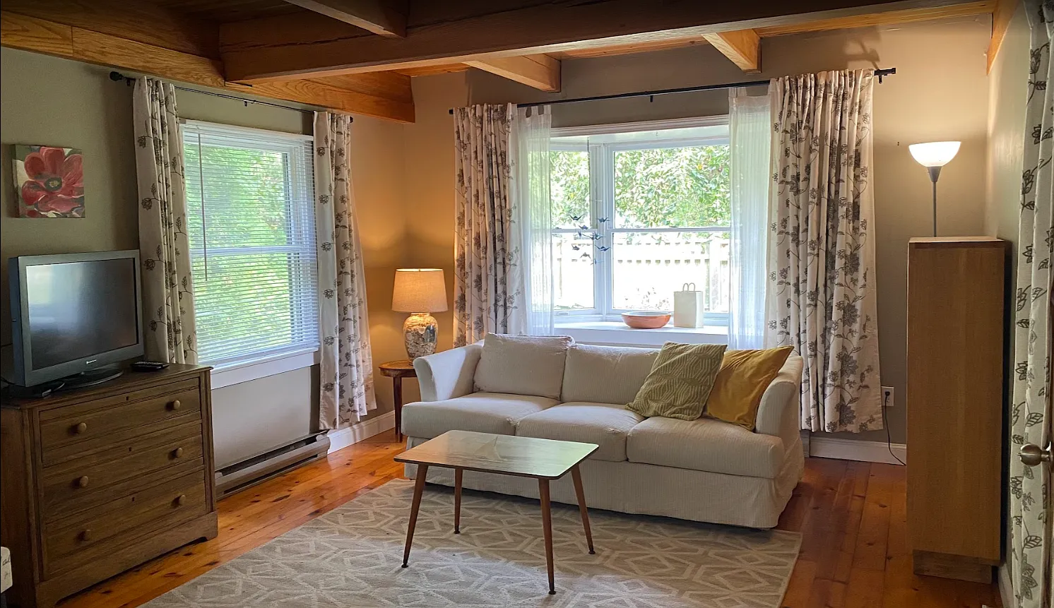 2 bed, 1.5 bath, 1600 sqft, $3,250 — Photo 4