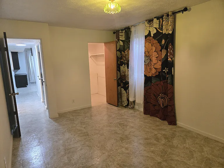 1821 Cromwell Dr #B — Photo 19