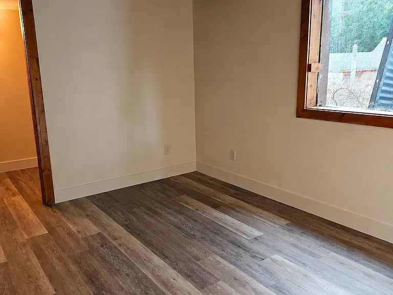 Bedroom with en suite full bath.