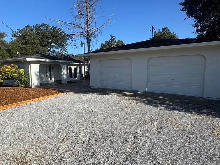 4829 Chico St — Photo 3