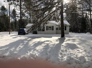 8516 Hall Rd, Atlanta, MI 49709