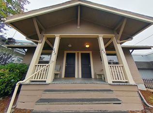 Duplex ~ Close to Campus ~ Small Pet Friendly, Corvallis, OR 97330