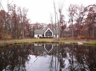 18 Peppermint Ln, Newburgh, NY 12550