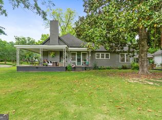 98 Roseview Dr, Concord, GA 30206