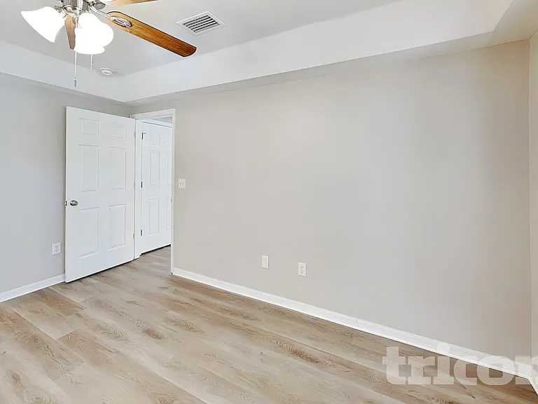 6739 Summer Haven Dr — Photo 6