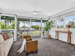 823 Kainui Dr, Kailua, HI 96734