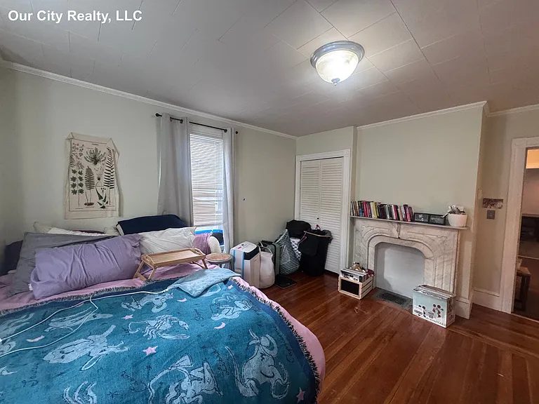 10 Wallace St #1L — Photo 2