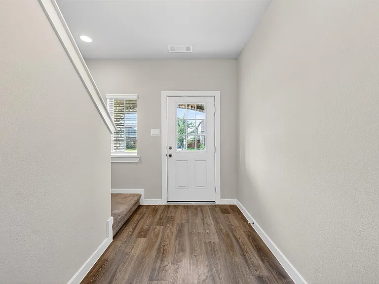21619 Coral Mist Dr — Photo 5