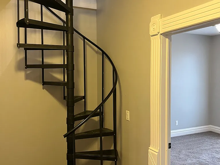 534 Wealthy St SE #2 — Photo 15