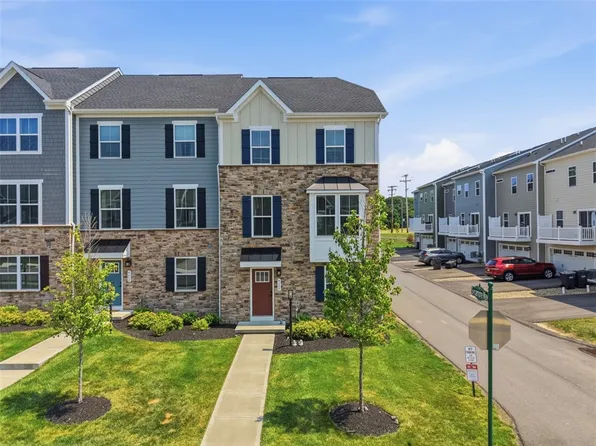 4600 Spruce Rd, Gibsonia, PA 15044