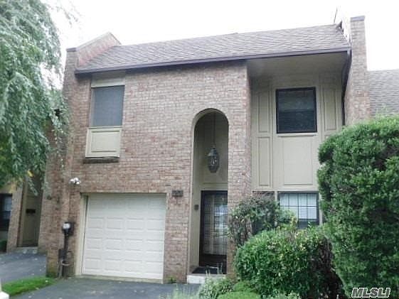 2nd image of 20 Southgate Cir