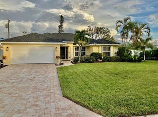 1533 Nantucket Rd, Venice, FL 34293
