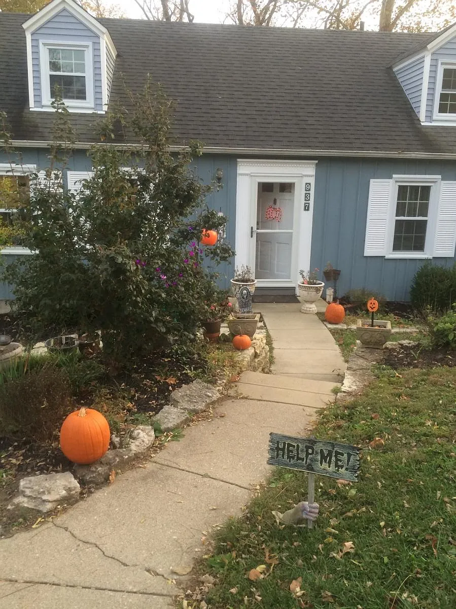 Happy Halloween! - 937 Silvoor Ln
