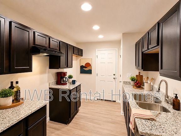 3rd image of 3848 Soutel Dr