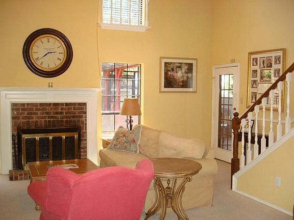 3rd image of 7308 Luther Ct