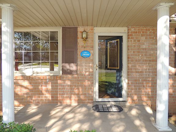 5th image of 106 Noel Ln