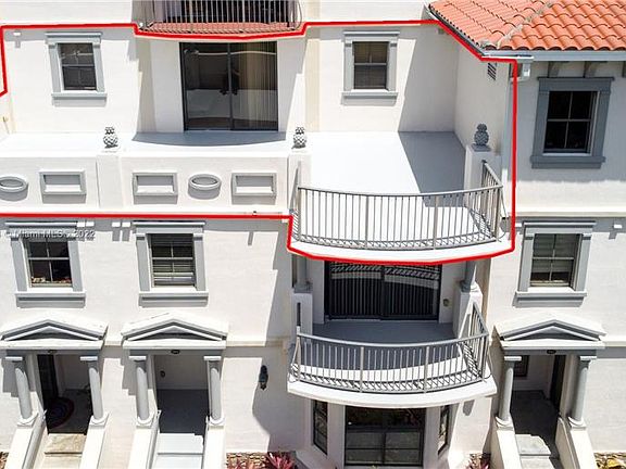 4th image of 1650 Galiano St APT 307