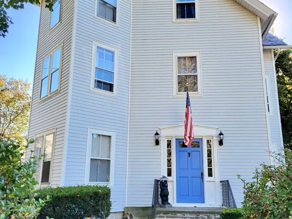 141 Marcy St, Southbridge, MA 01550