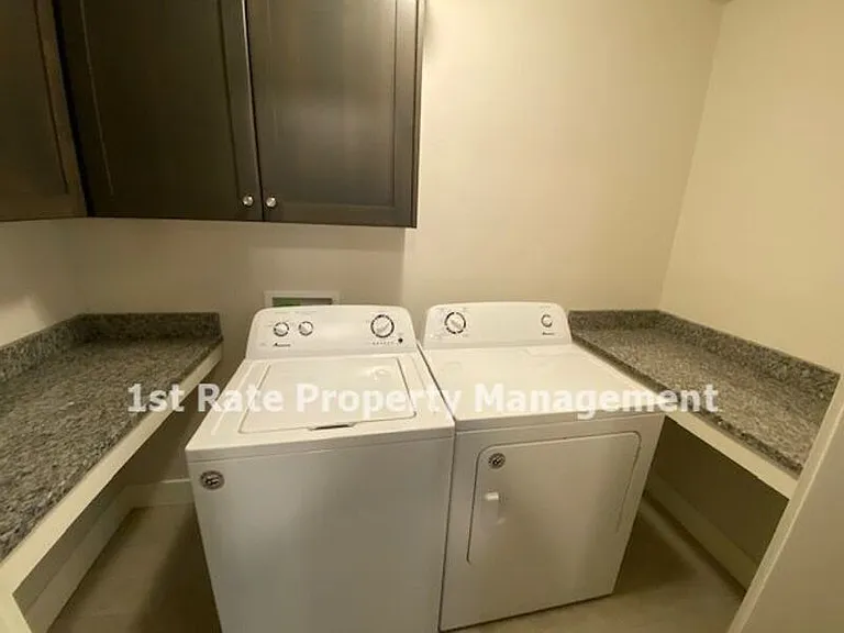 399 S Academy Ln — Photo 13