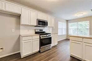 3210 Candlepine Dr — Photo 11